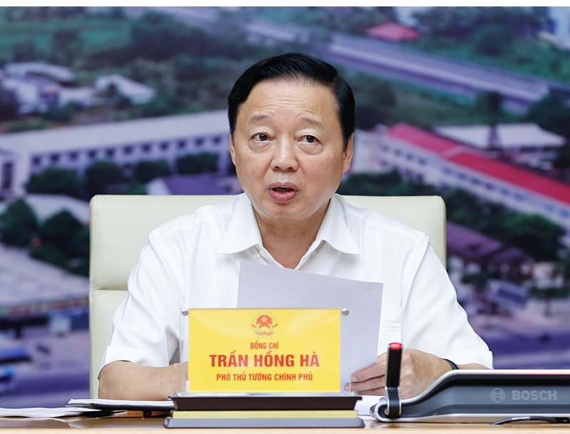 Thủ tướng: Tăng tốc, bứt phá để hoàn thành thêm 1.200 km cao tốc vào năm 2025