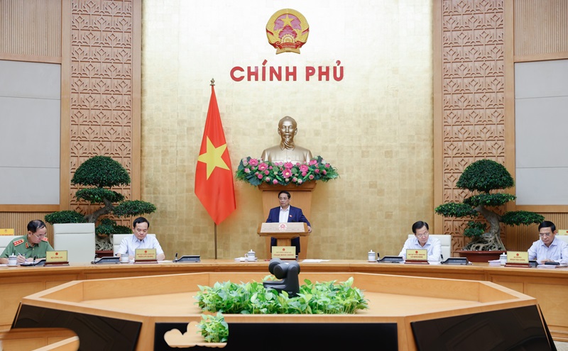 Thủ tướng Phạm Minh Chính: Ưu tiên cho tăng trưởng càng cao càng tốt, kiểm soát tốt lạm phát