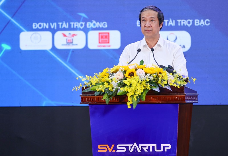 Thủ tướng khích lệ thế hệ trẻ 'gen Z' dũng cảm khởi nghiệp, đổi mới sáng tạo