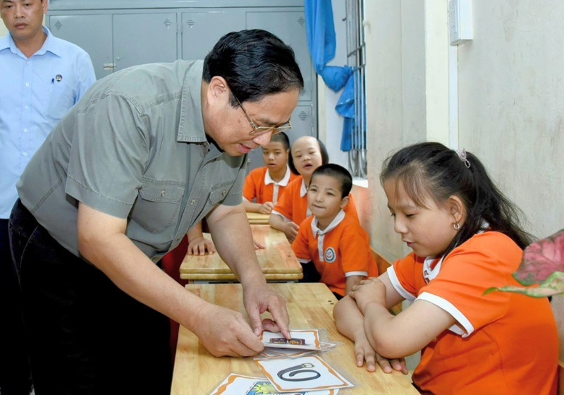 Thủ tướng: Đầu tư cho trẻ em là đầu tư cho tương lai của đất nước, cho sự phát triển nhanh, bền vững, lâu dài, hiệu quả cao