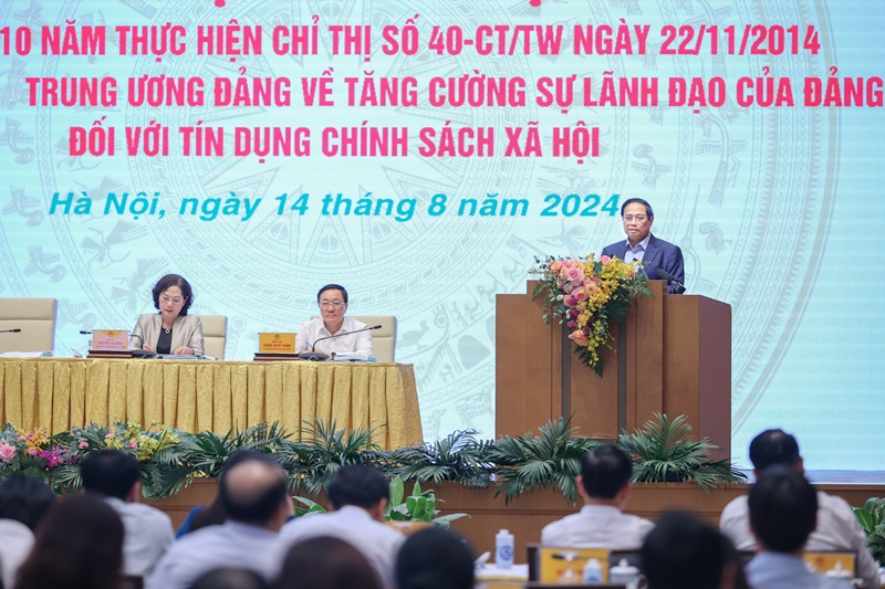 Thủ tướng: Tăng cường nguồn lực tín dụng xã hội để ‘tất cả cùng phát triển’, ‘không ai bị bỏ lại phía sau’
