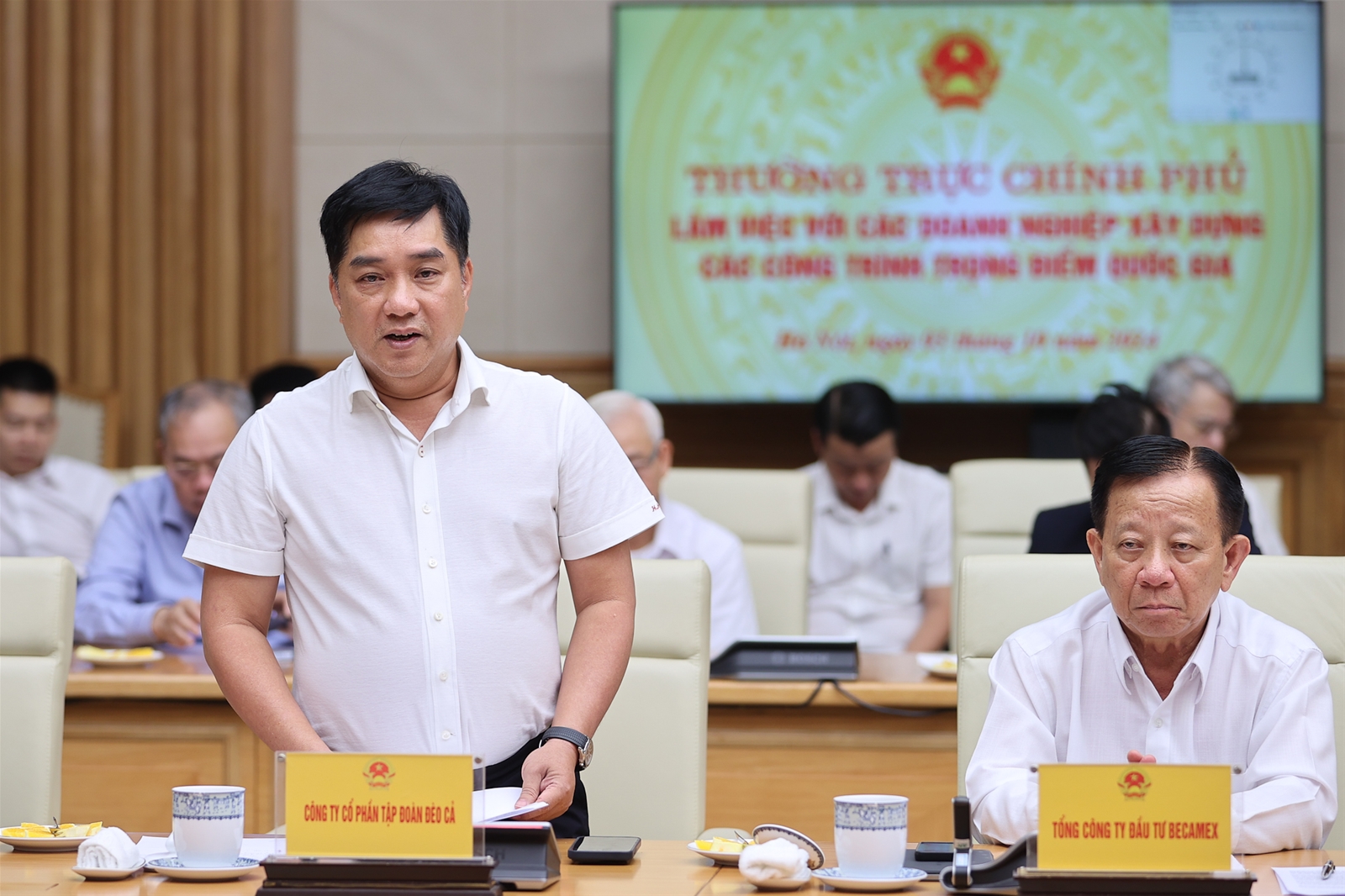 Thủ tướng: Cùng nhau xây dựng các công trình tầm cỡ đánh dấu sự vươn mình của đất nước