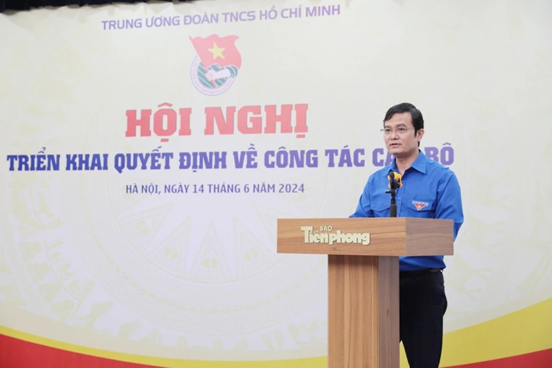 Trung ương Đoàn bổ nhiệm nhà báo Phùng Công Sưởng làm Tổng Biên tập Báo Tiền Phong