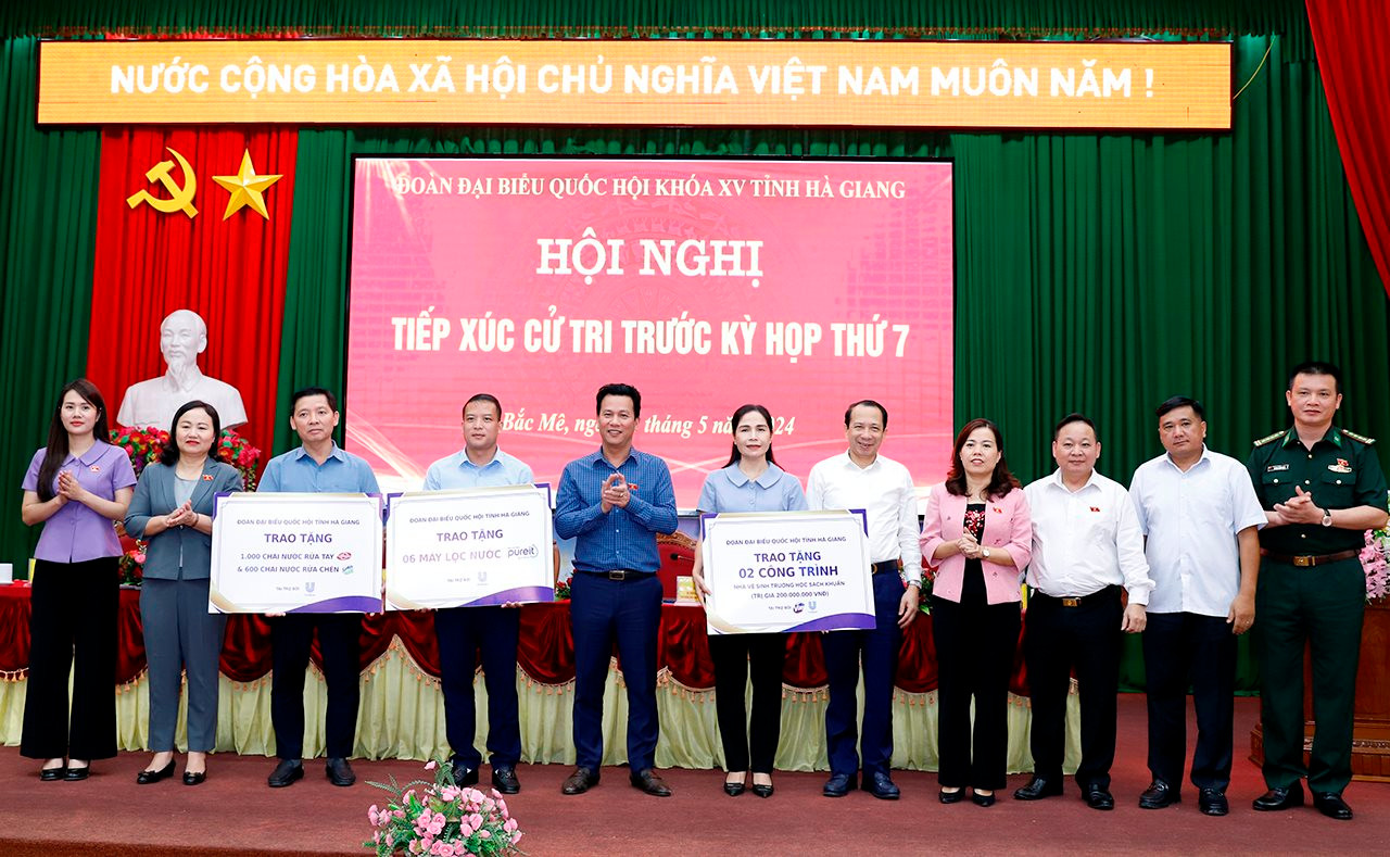Đoàn ĐBQH tỉnh Hà Giang tiếp xúc cử tri tại huyện Bắc Mê trước Kỳ họp thứ 7, Quốc hội Khoá XV