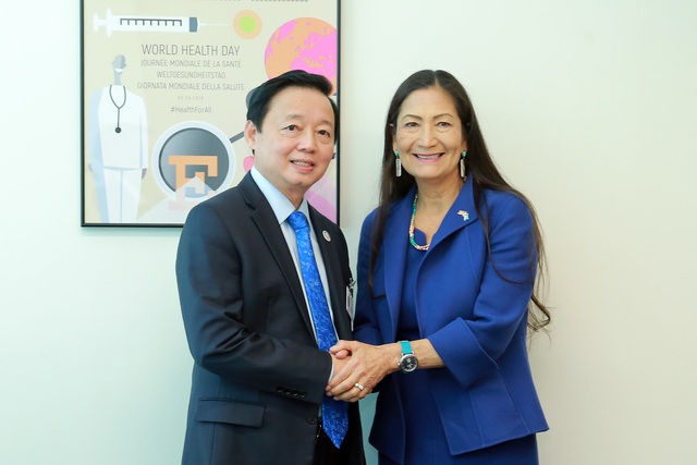 Tăng cường hợp tác quản lý tài nguyên nước, chống biến đổi khí hậu