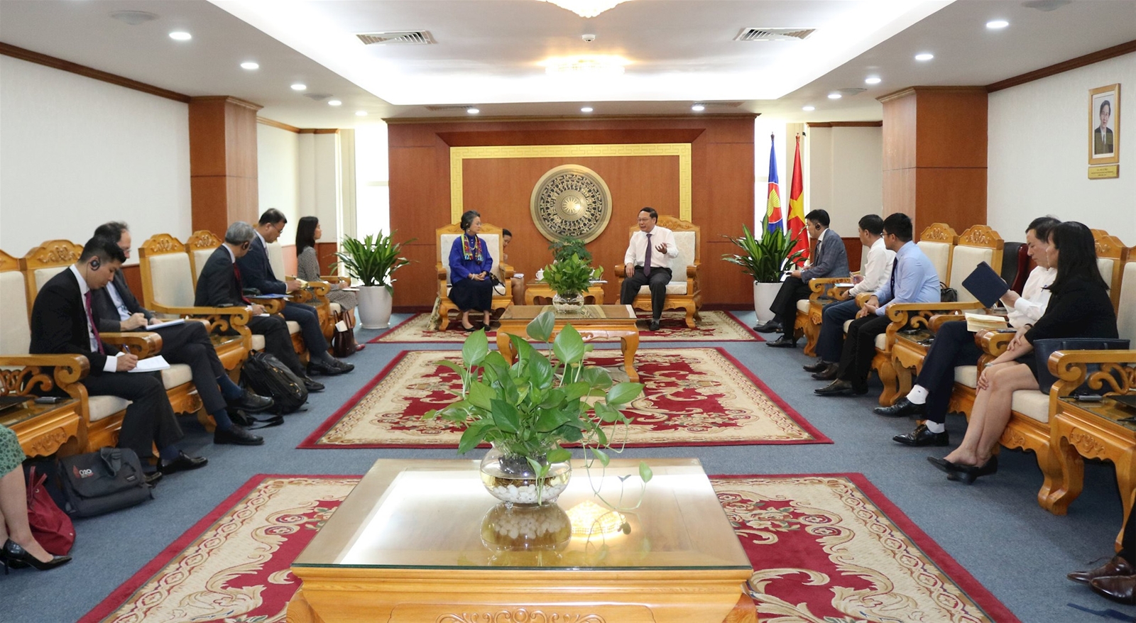 Hỗ trợ Việt Nam quản trị đầu tư và chuyển giao công nghệ để thực hiện JETP