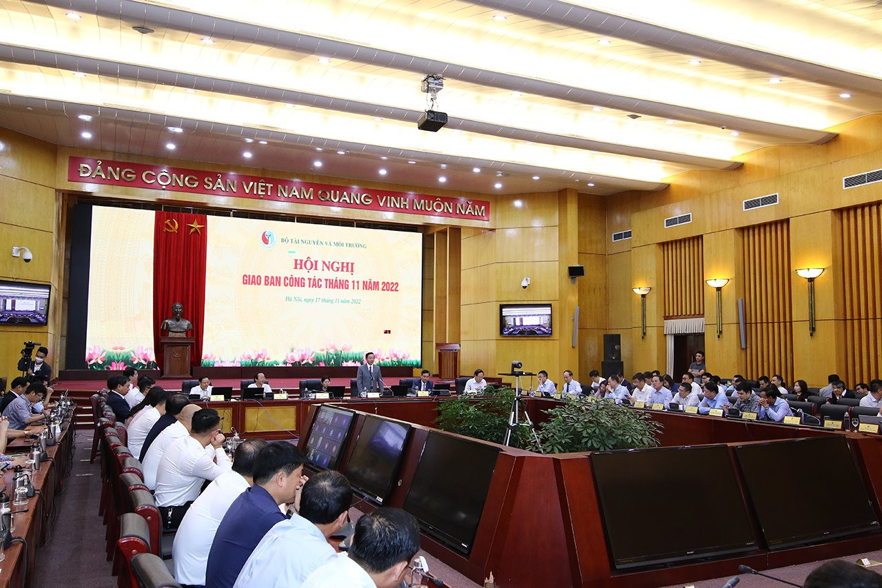 Bộ TN&MT tổ chức Hội nghị Giao ban công tác tháng 11