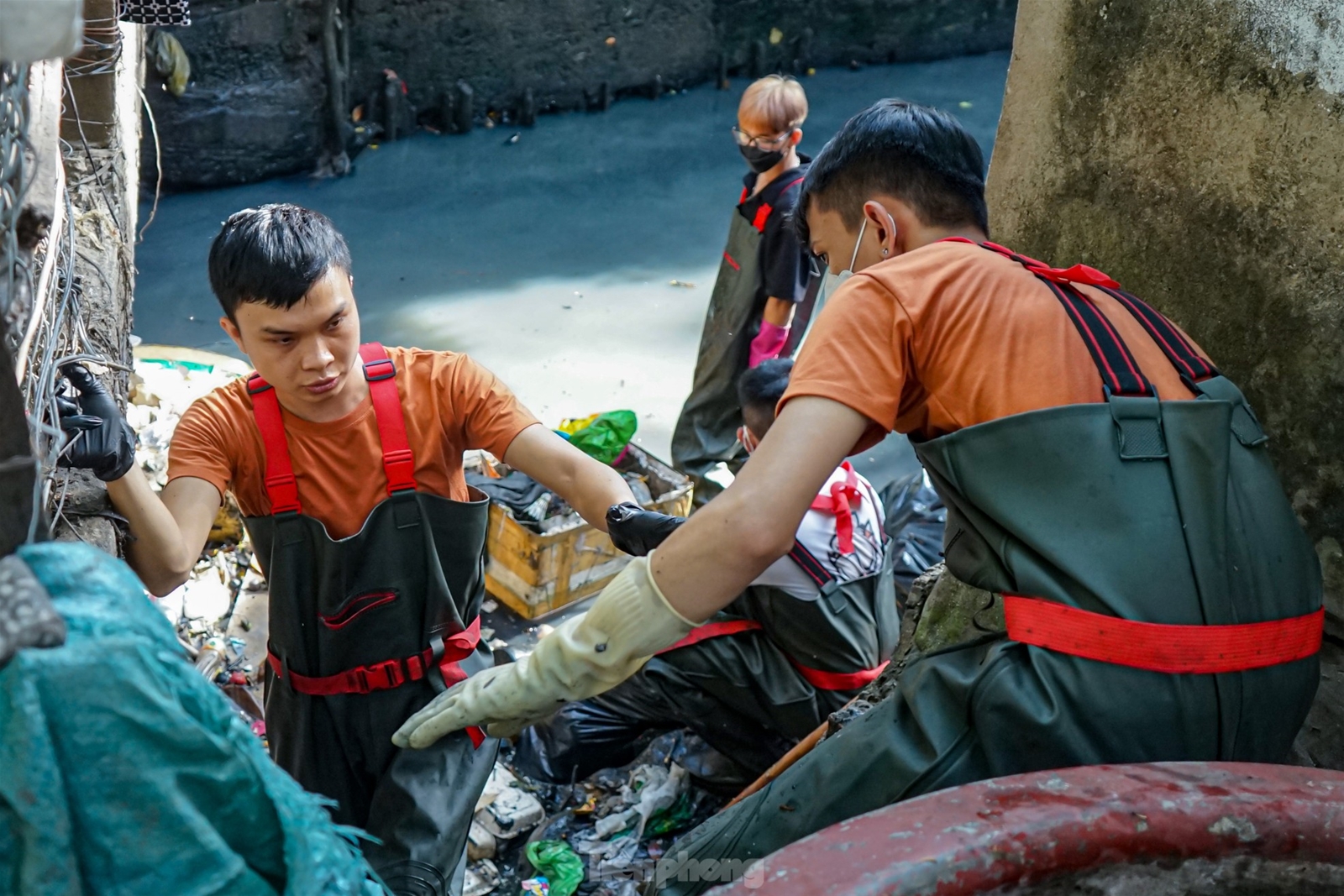 Những bạn trẻ làm chuyện 'không giống ai' ở Sài Gòn