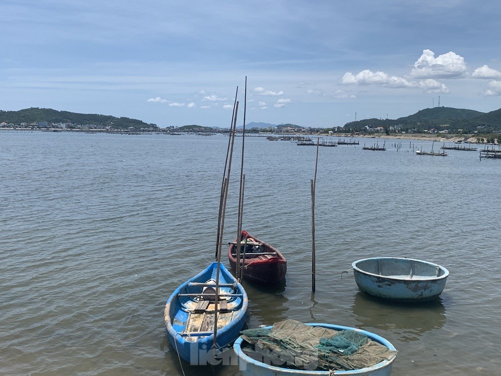 Dọn hơn 400 tấn rác thải ở Sa Huỳnh