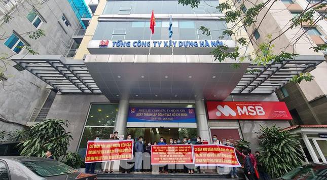 Vạn 'sổ đỏ' bị treo, Hà Nội ra quy định mới cấp sổ cho căn hộ hoàn thành nghĩa vụ tài chính