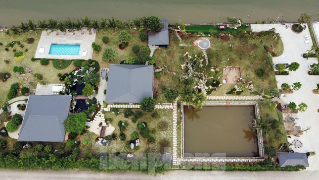 Bí thư Hải Phòng ra 'tối hậu thư' xử lý loạt công trình trái phép ngoài đê sông Lạch Tray