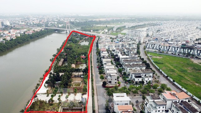 Bí thư Hải Phòng ra 'tối hậu thư' xử lý loạt công trình trái phép ngoài đê sông Lạch Tray