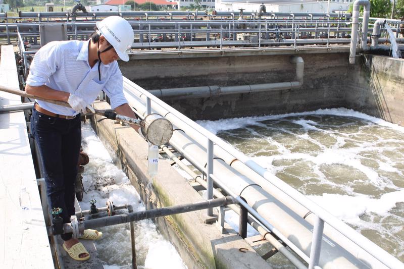 Tháo gỡ khó khăn về thu phí bảo vệ môi trường đối với nước thải