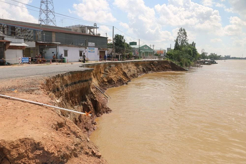 Sạt lở sông, biển ở Đồng bằng sông Cửu Long Thực trạng và những vấn đề đặt ra cho giai đoạn tới