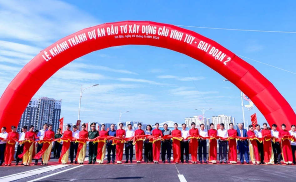 Thủ tướng Phạm Minh Chính dự lễ khánh thành cầu Vĩnh Tuy giai đoạn 2