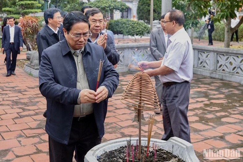 Thủ tướng Phạm Minh Chính khảo sát một số dự án, công trình trọng điểm tại Nam Định