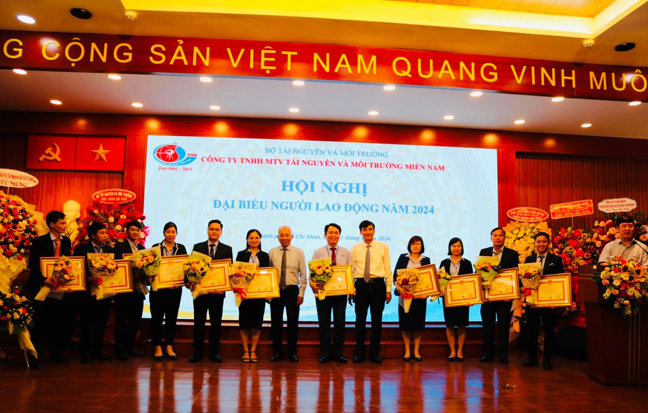 Công ty TN&MT miền Nam tổ chức Hội nghị đại biểu người lao động 2024