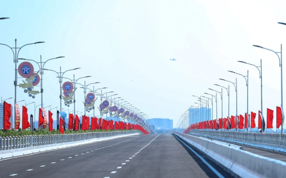 Thủ tướng Phạm Minh Chính dự lễ khánh thành cầu Vĩnh Tuy giai đoạn 2