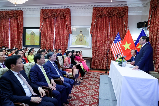 Thủ tướng Phạm Minh Chính gặp mặt cộng đồng người Việt Nam ở Bờ Đông Hoa Kỳ