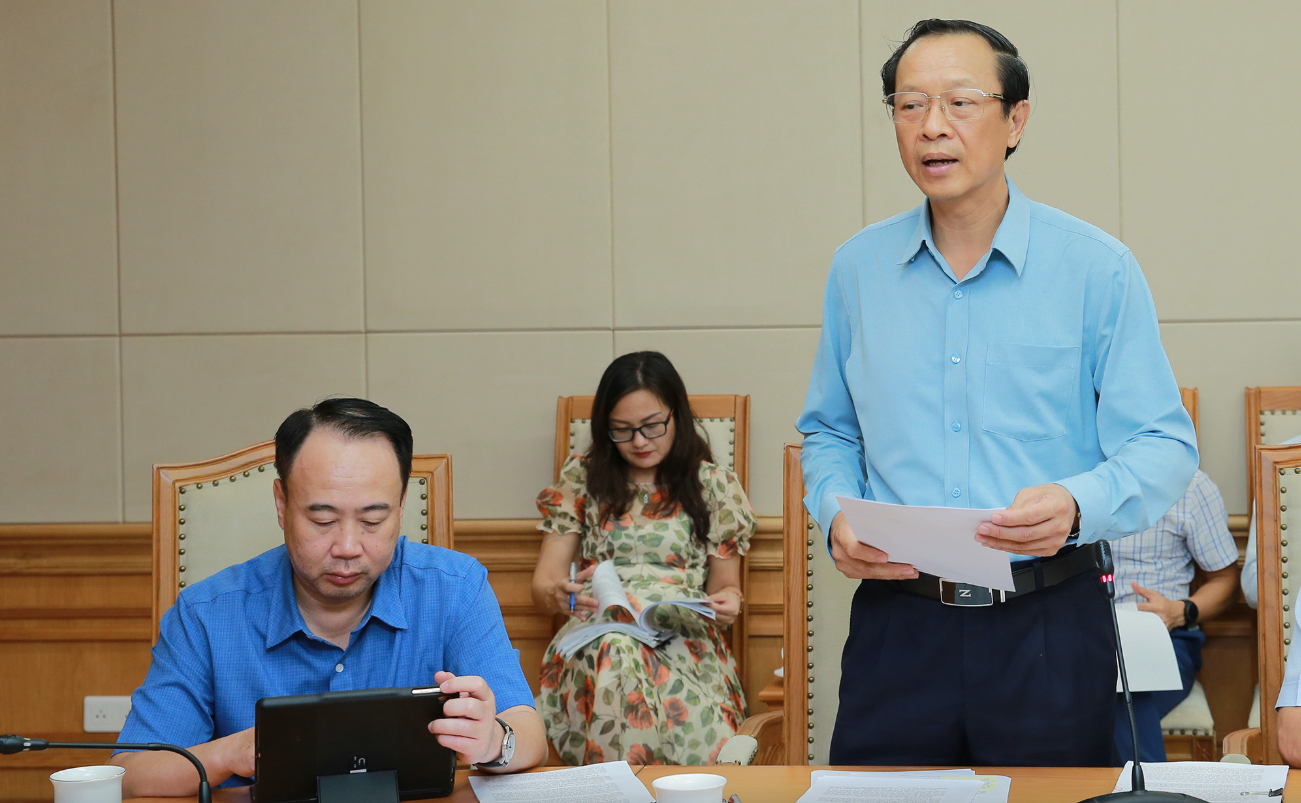 Nghiên cứu tổng thể, đánh giá toàn diện khi xây dựng chính sách học phí mới