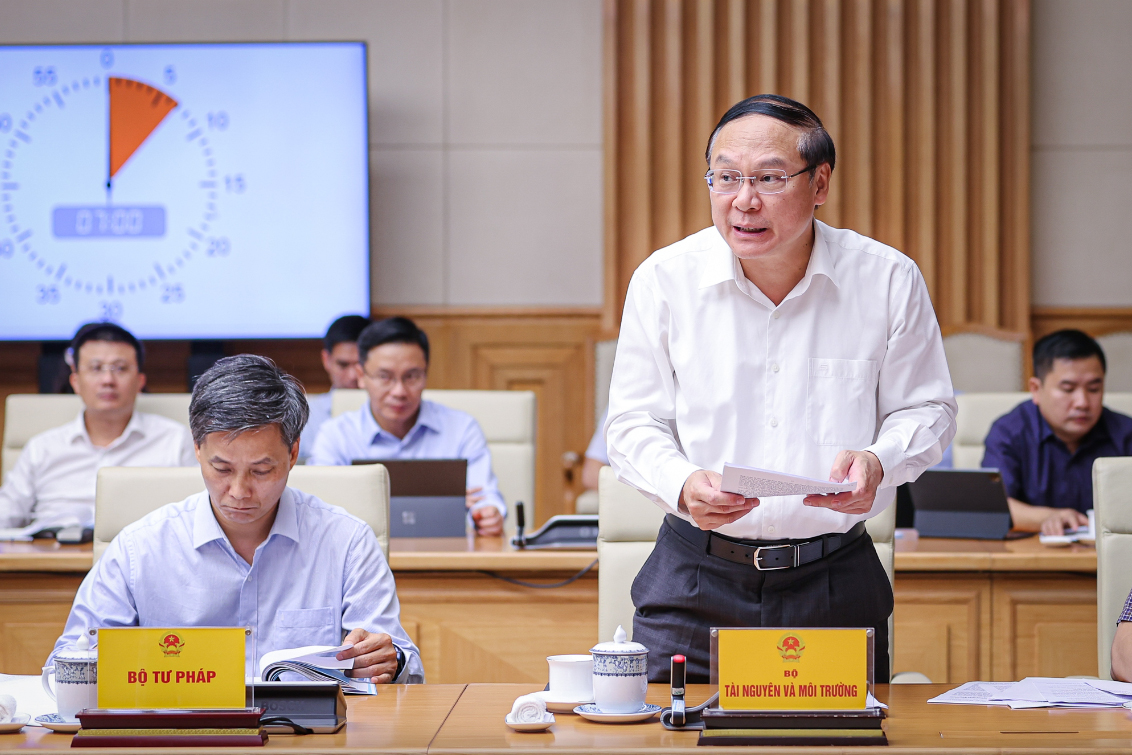 Thủ tướng chỉ đạo hàng loạt nhiệm vụ cụ thể để thúc đẩy phát triển xanh, giảm phát thải