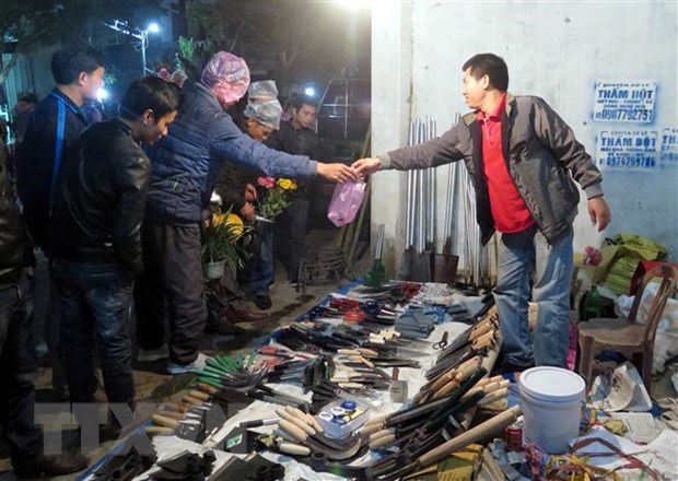 Những phiên chợ Xuân cầu may độc đáo trên mọi miền đất nước