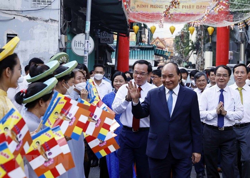 Chủ tịch nước chúc mừng chức sắc Giáo hội Phật giáo Việt Nam tại TP Hồ Chí Minh