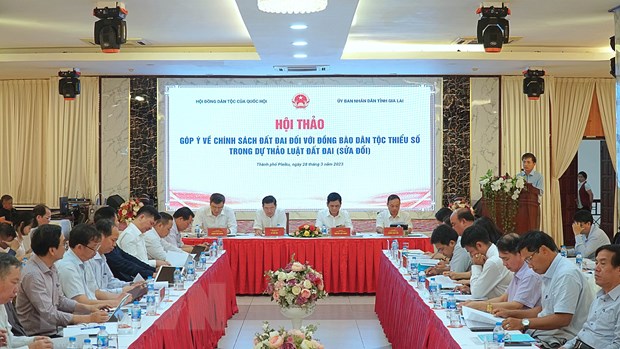 Thực hiện hiệu quả chính sách về đất đai với đồng bào dân tộc thiểu số