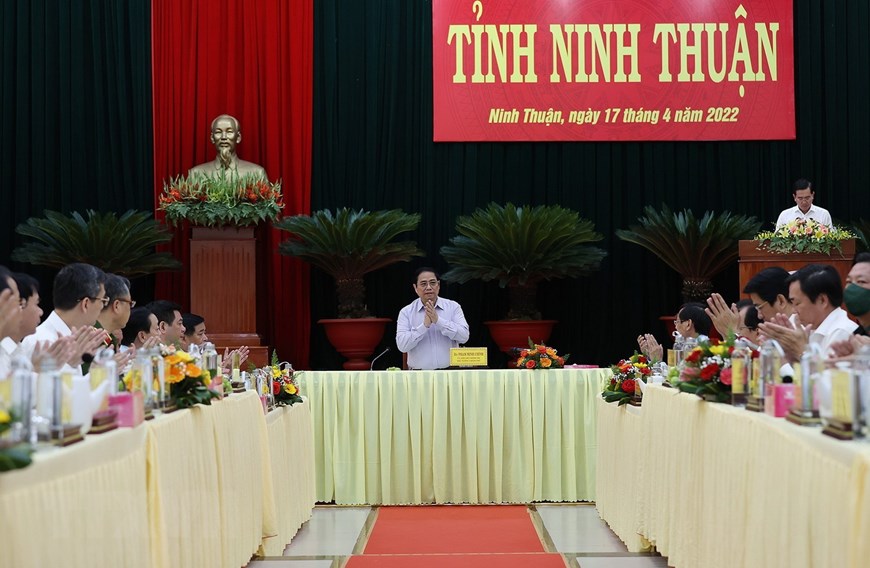 Hình ảnh Thủ tướng làm việc với lãnh đạo chủ chốt tỉnh Ninh Thuận