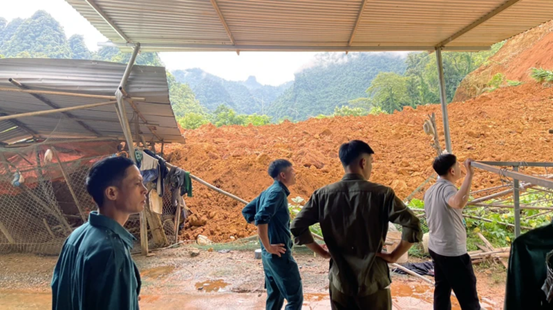 Mưa lớn gây nhiều thiệt hại tại Tuyên Quang, 1 người bị lũ cuốn trôi