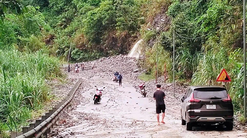 Mưa lớn gây nhiều thiệt hại tại Tuyên Quang, 1 người bị lũ cuốn trôi