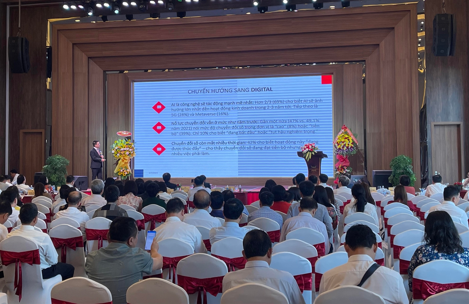 Báo chí cần khơi dậy mạnh mẽ hơn nữa khát vọng Việt Nam phồn vinh, thịnh vượng