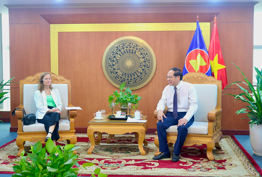 USAID tăng cường hợp tác giải quyết vấn đề môi trường Việt Nam