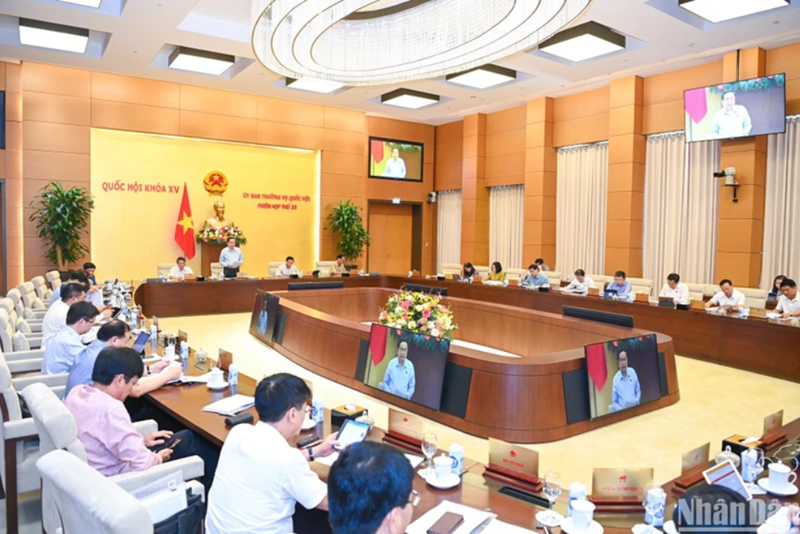 Khai mạc Phiên họp thứ 33 của Ủy ban Thường vụ Quốc hội