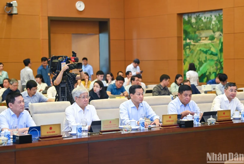 Khai mạc Phiên họp thứ 33 của Ủy ban Thường vụ Quốc hội