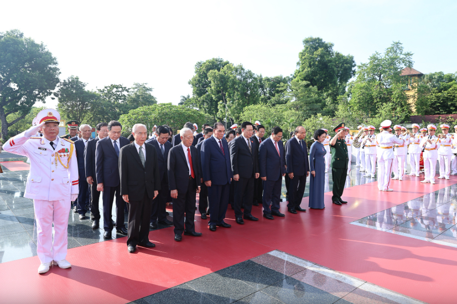 Lãnh đạo Đảng, Nhà nước tưởng niệm các Anh hùng liệt sĩ