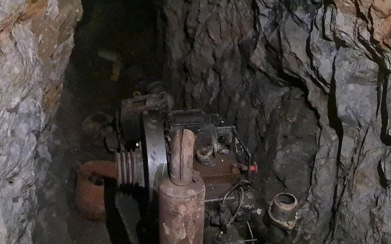 Sớm ngăn chặn việc khai thác vàng trái phép tại huyện Đắk Glong