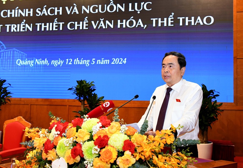 Khơi thông nguồn lực xây dựng và phát triển sự nghiệp văn hóa, thể thao