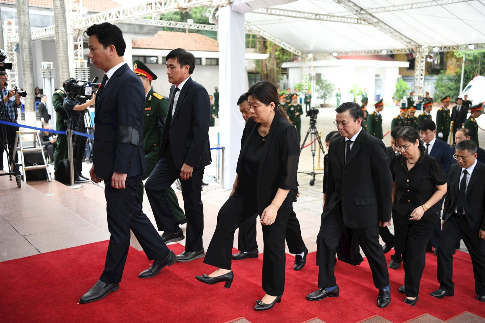 Đoàn Bộ Tài nguyên và Môi trường viếng Tổng Bí thư Nguyễn Phú Trọng