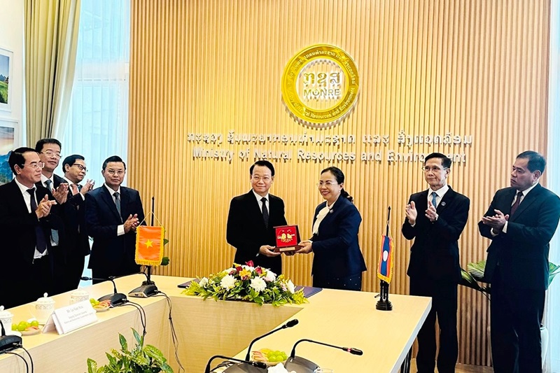 Việt Nam - Lào: Hợp tác triển khai 07 nhóm nhiệm vụ trong lĩnh vực Tài nguyên và Môi trường