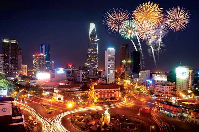 30/4 - Nghĩ về lẽ phải, công lý, đoàn kết, hòa bình và thịnh vượng