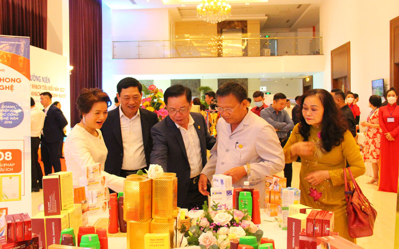Vinh danh các doanh nghiệp khoa học và công nghệ tiêu biểu