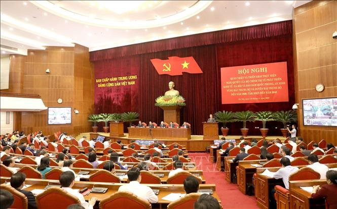 Đảng ủy Bộ TN&MT kết nối Hội nghị trực tuyến toàn quốc quán triệt, triển khai thực hiện Nghị quyết 26