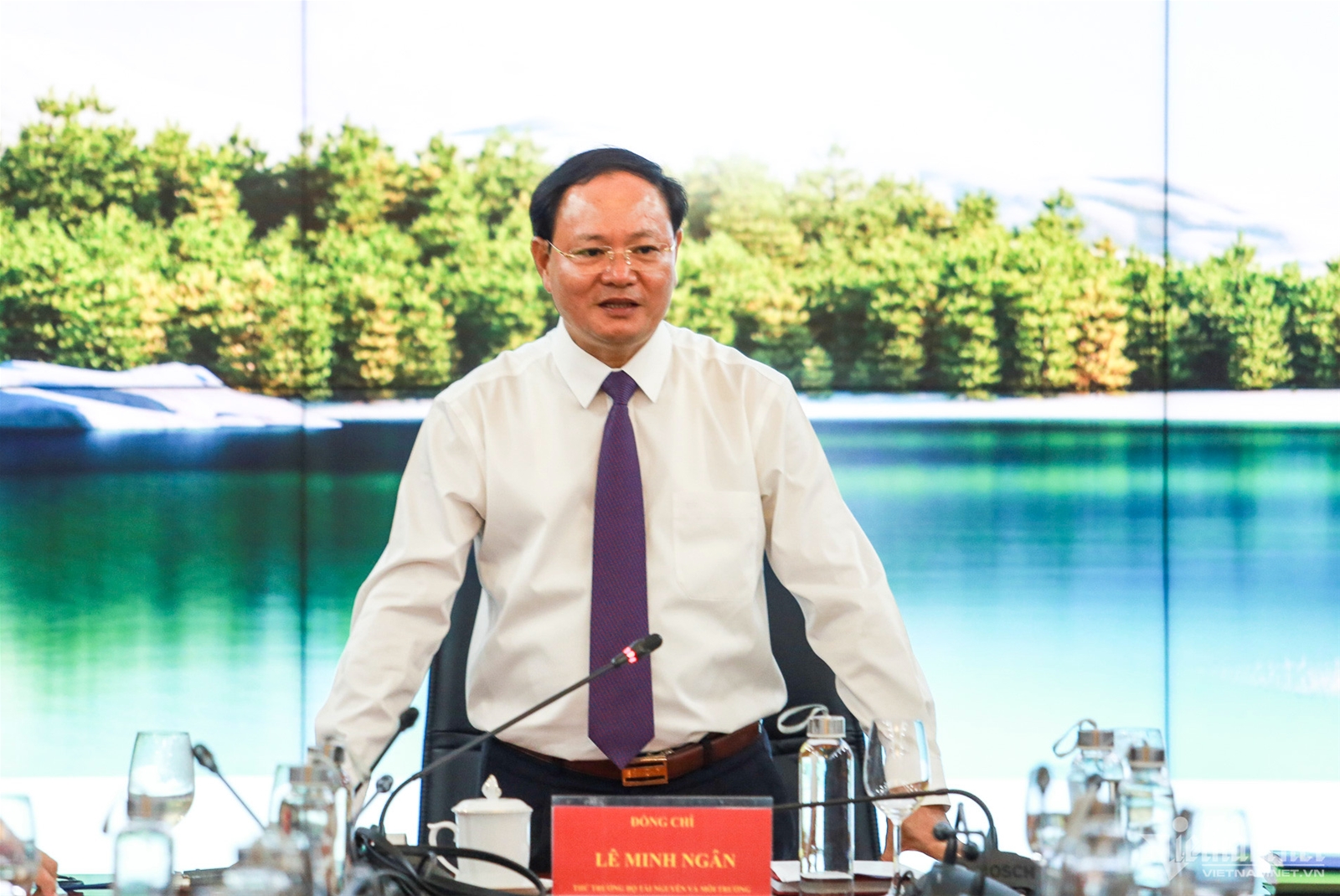 Đề xuất Nhà nước trực tiếp quản lý sử dụng đất trong khu kinh tế, sân bay