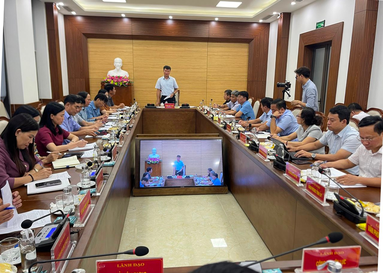 Yên Bái: Họp trực tuyến trong đêm bàn giải pháp cấp bách khắc phục hậu quả thiên tai