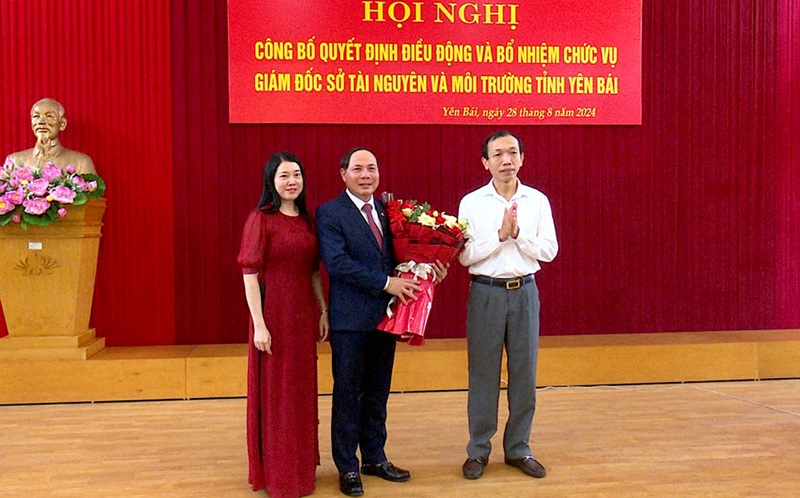 Chánh Văn phòng Tỉnh ủy Trần Ngọc Luận giữ chức Giám đốc Sở Tài nguyên và Môi trường Yên Bái