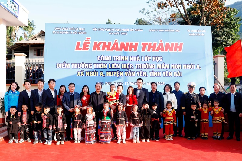 Từ trường học đến tương lai tươi sáng