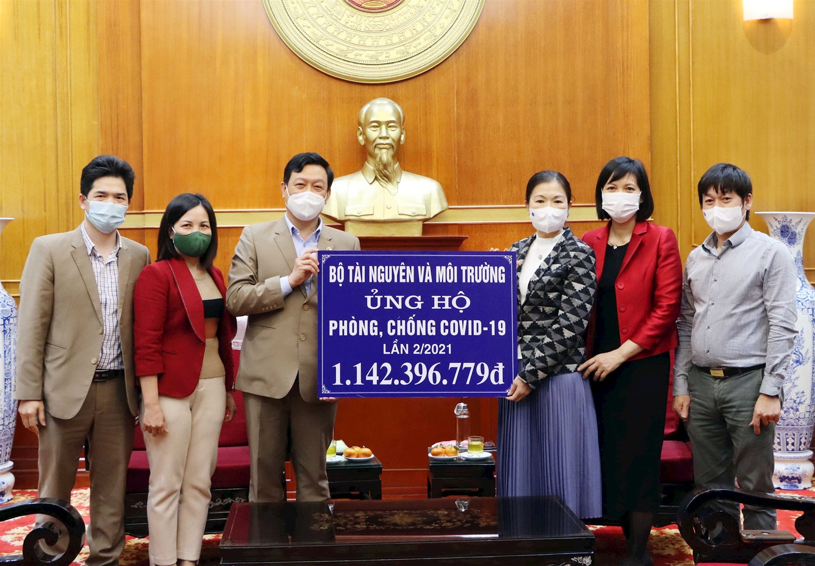Công đoàn Bộ Tài nguyên và Môi trường ủng hộ hơn 1,1 tỷ đồng phòng, chống Covid-19