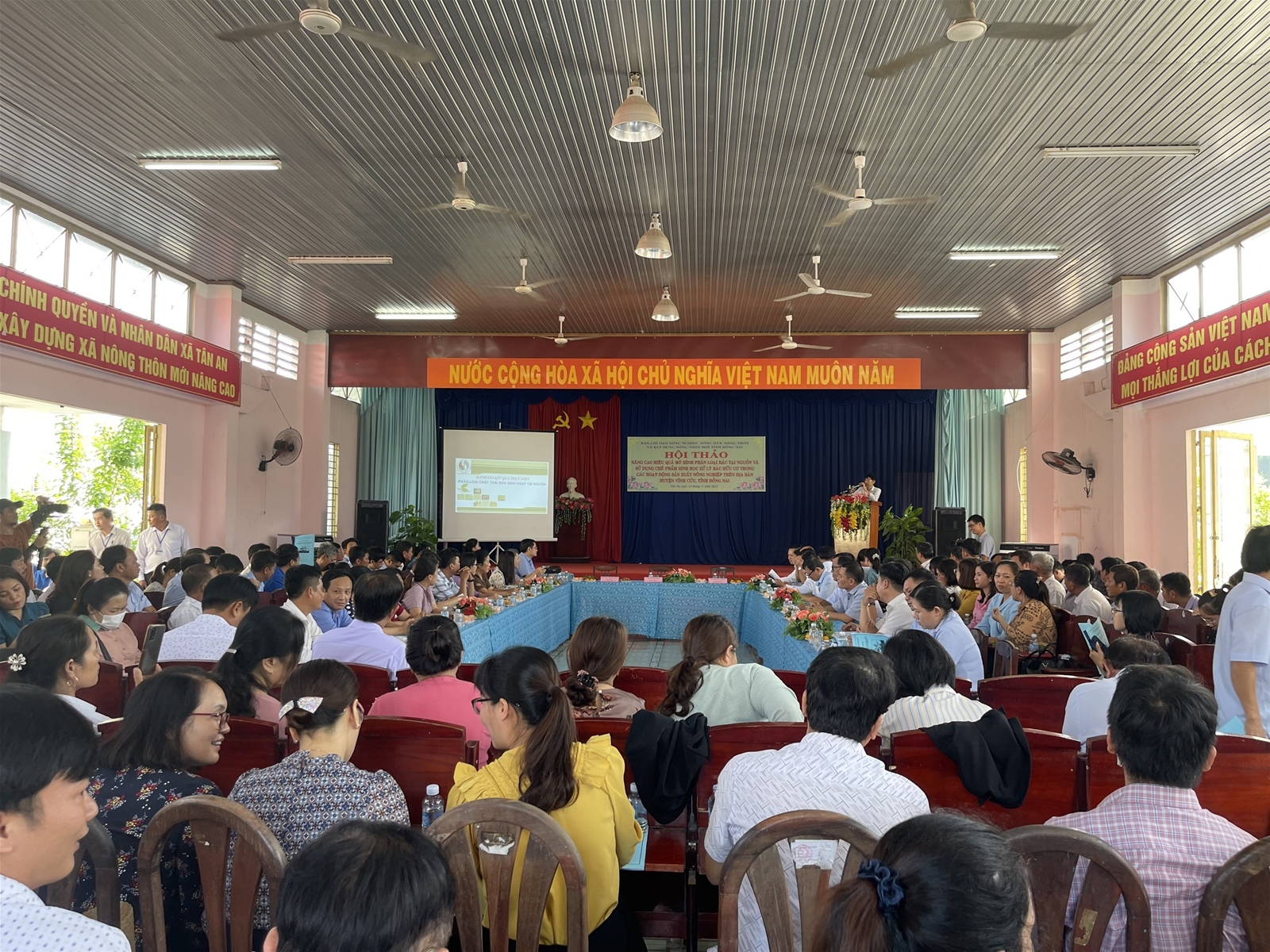 Đồng Nai: Nâng cao hiệu quả phân loại rác thải tại nguồn và xử lý rác hữu cơ
