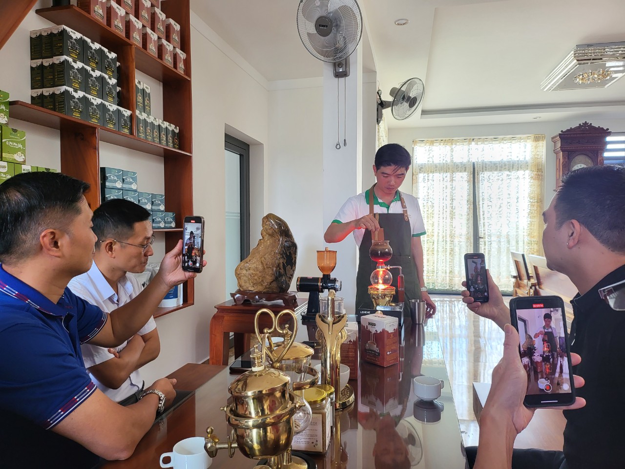 Tinh hoa Cà phê đặc sản: Trải nghiệm văn hóa ẩm thực